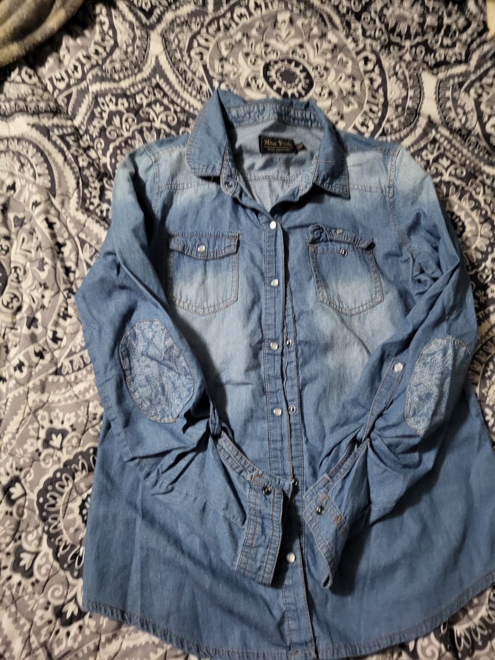 Miss Posh Size Medium Denim Pearl Snap Shirt with Elbow Patches